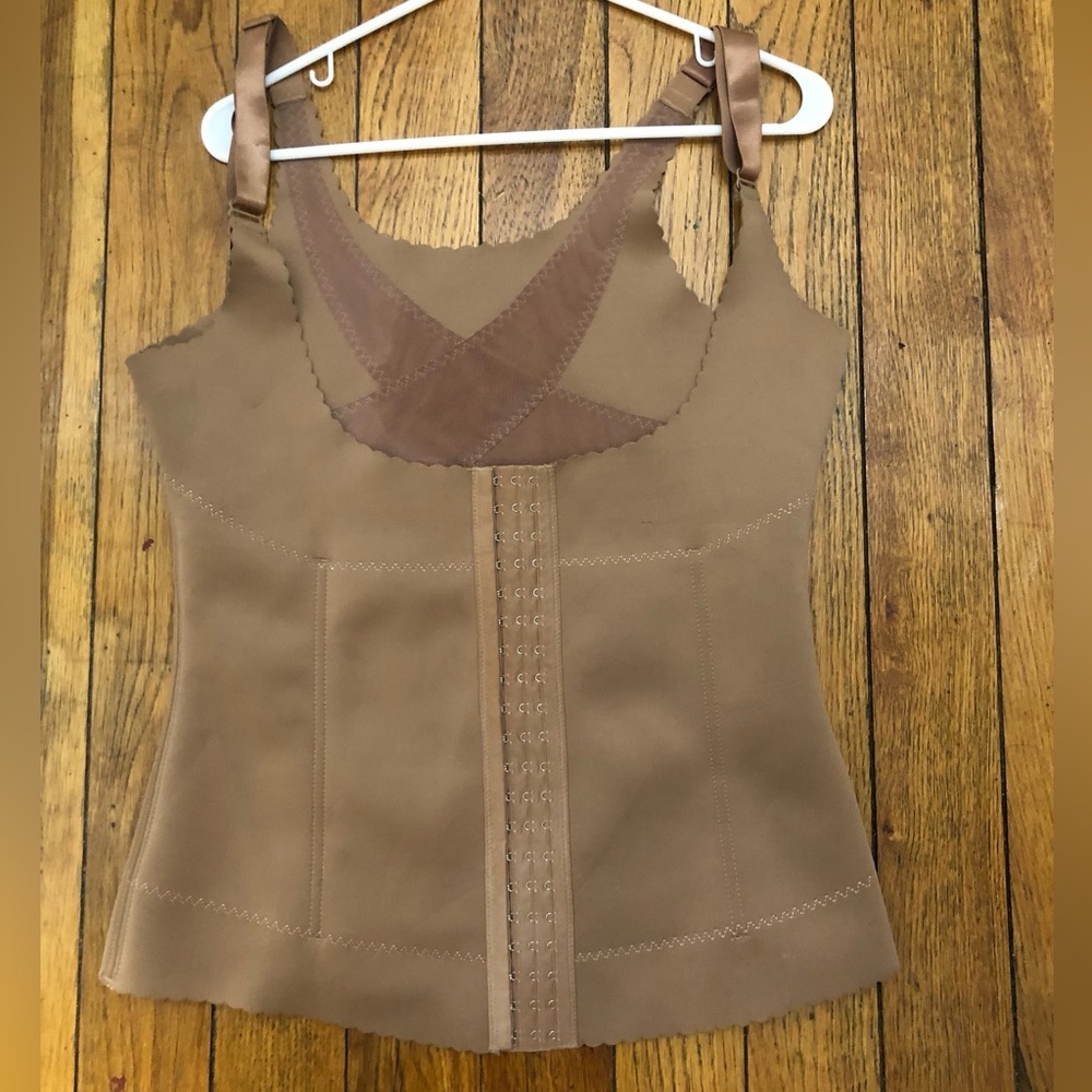 Nude Tan Shapewear Vest Waist Trainer - Multi Hook-and-Eye